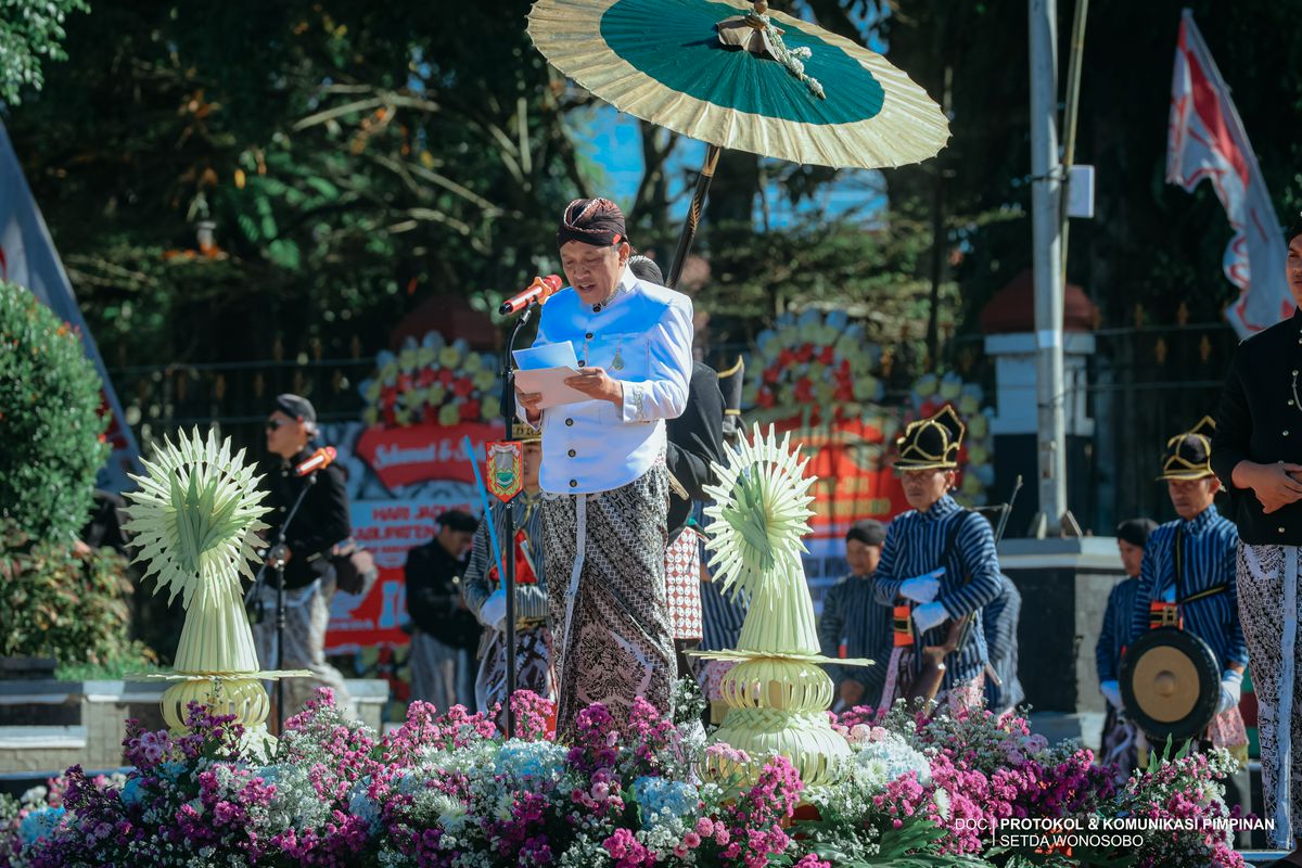 Upacara Pisowanan Agung dalam rangka Hari Jadi ke-201 Kabupaten Wonosobo