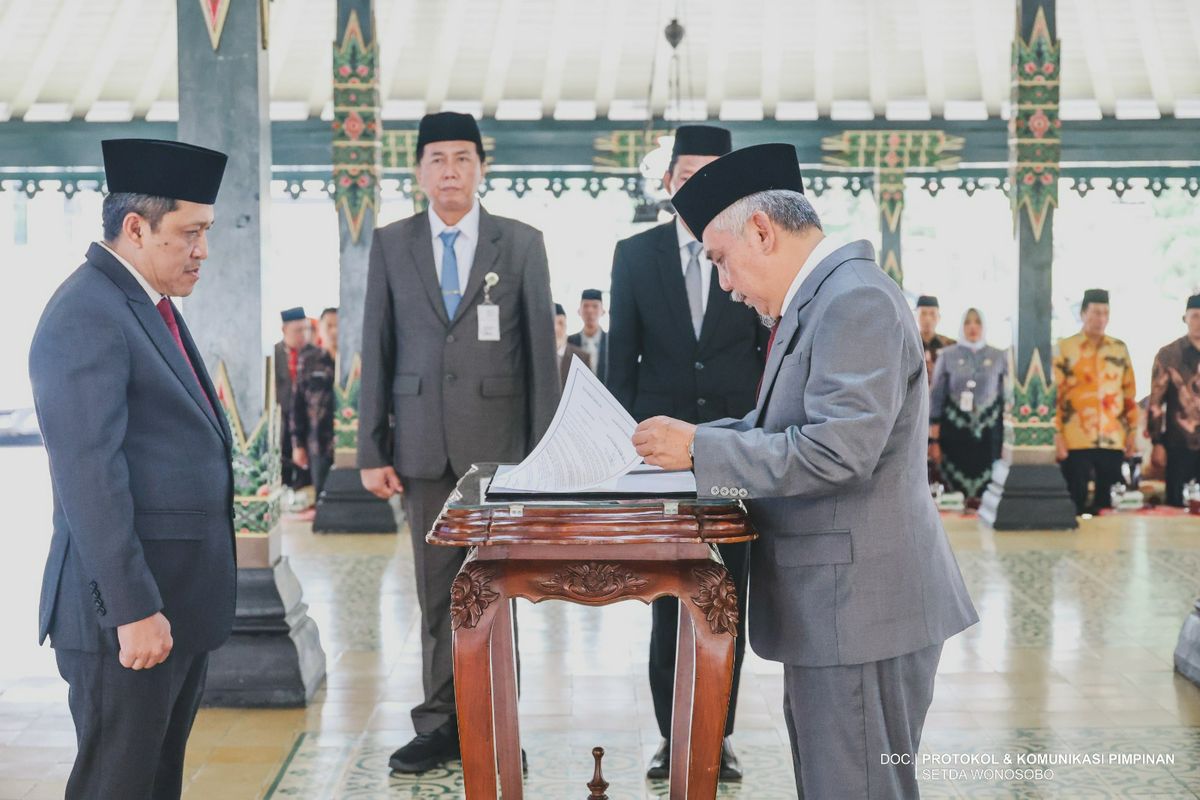 Pelantikan Jabatan Tinggi Pratama