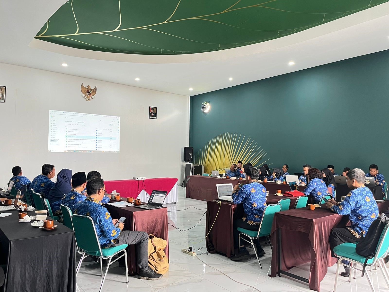 Persiapan Desk Evaluasi Pelaksanaan APBD TA 2024 Bagi Tim Monitoring-Evaluasi