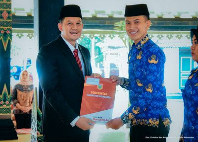 Pelantikan dan Pengambilan Sumpah Janji Kepala Sekolah SD dan SMP di Lingkungan Pemkab Wonosobo
