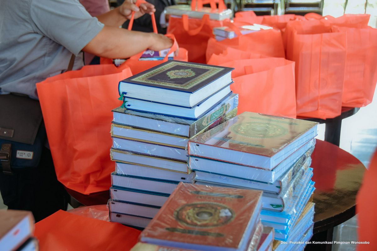 Penyaluran Waqaf Al-Qur'an