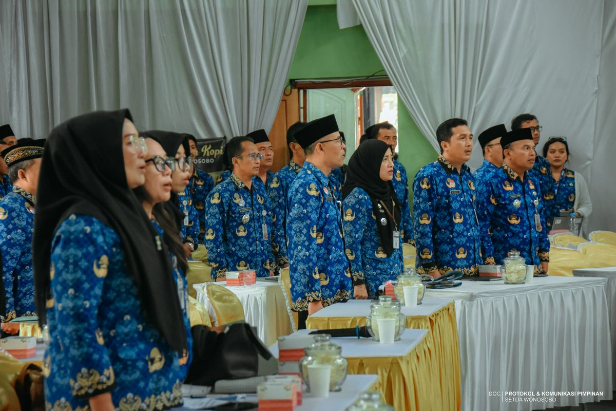 Rapat Koordinasi Tim Koordinasi Penanggulangan Kemiskinan Daerah