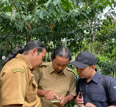 Monitoring Penegasan batas wilayah antara Kelurahan Sapuran dengan dengan desa Pecekelan