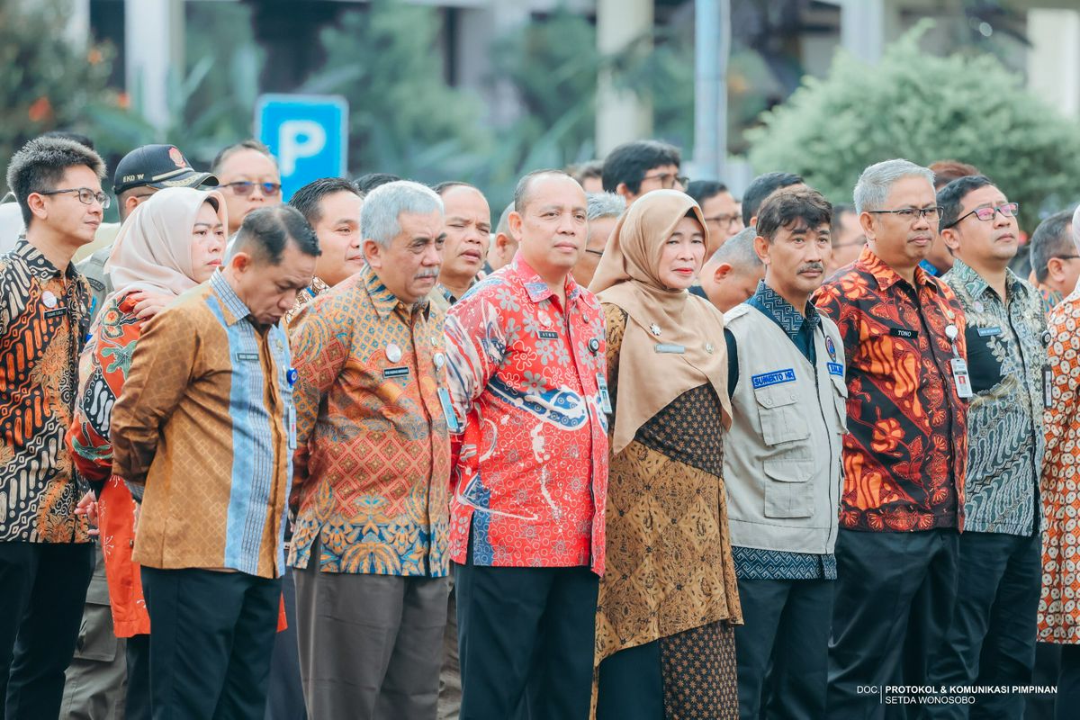 Apel Pegawai dirangkaikan dengan Pemberian Penghargaan bagi Kinerja Bunda PAUD
