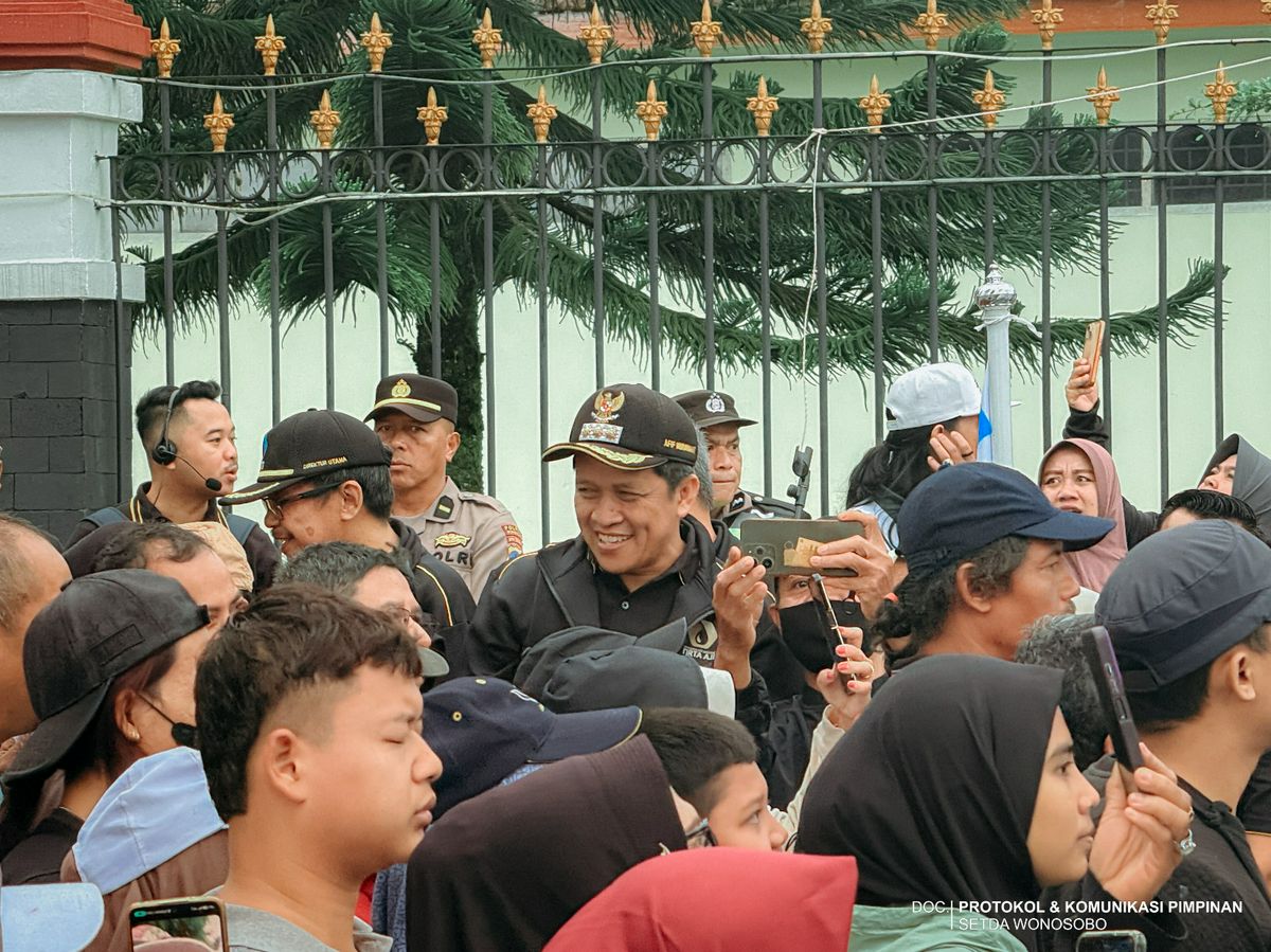 Jalan Sehat HUT PDAM Tirta Aji ke-50