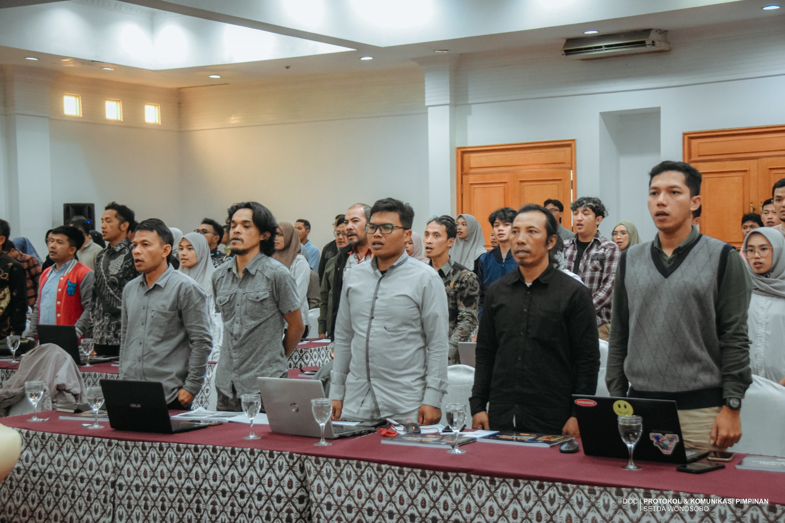 6909551016799_WhatsApp Image 2025-11-03 at 09.50.27.jpeg