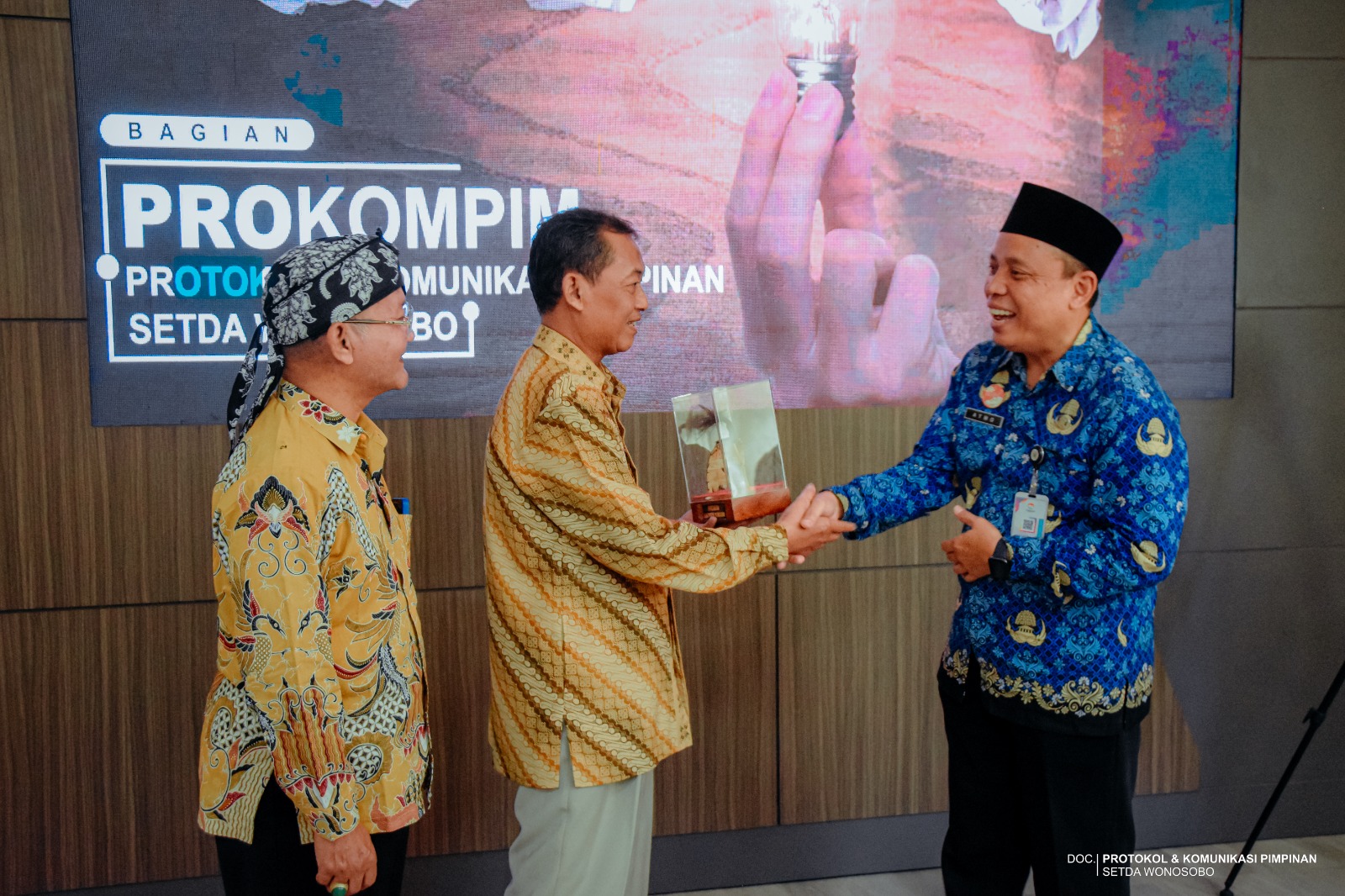 692e45bcb8e01_WhatsApp Image 2025-12-01 at 13.37.00 (1).jpeg