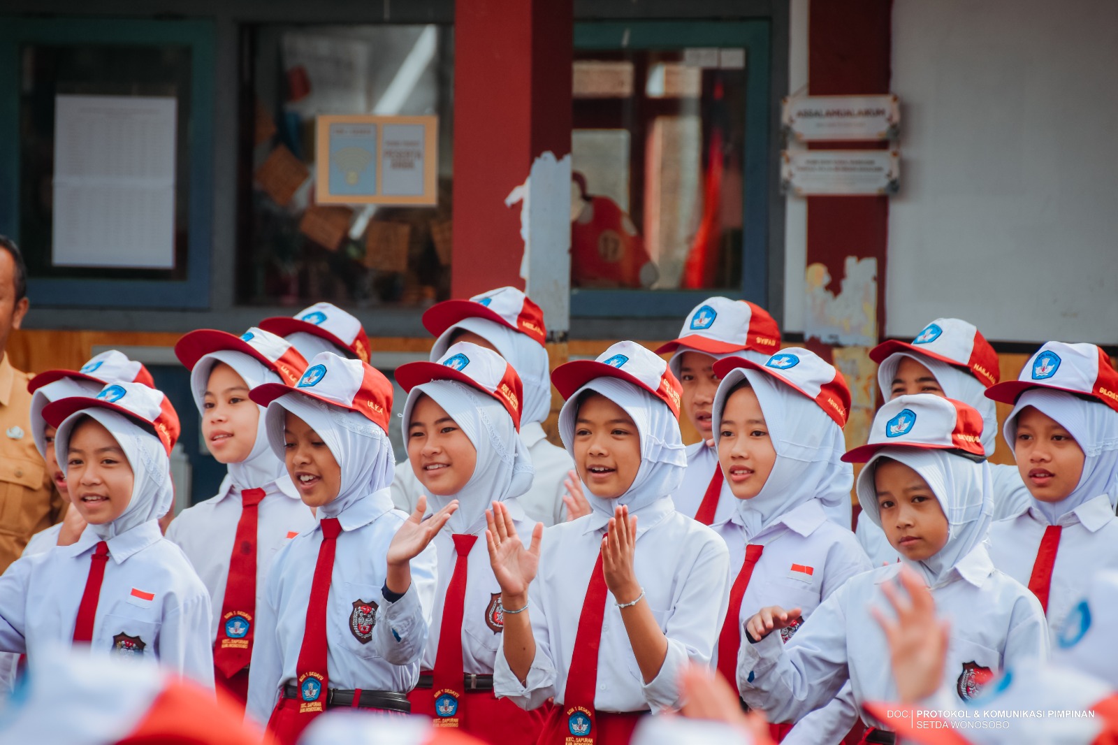 6936837d5e0f1_WhatsApp Image 2025-12-08 at 10.09.56 (2).jpeg