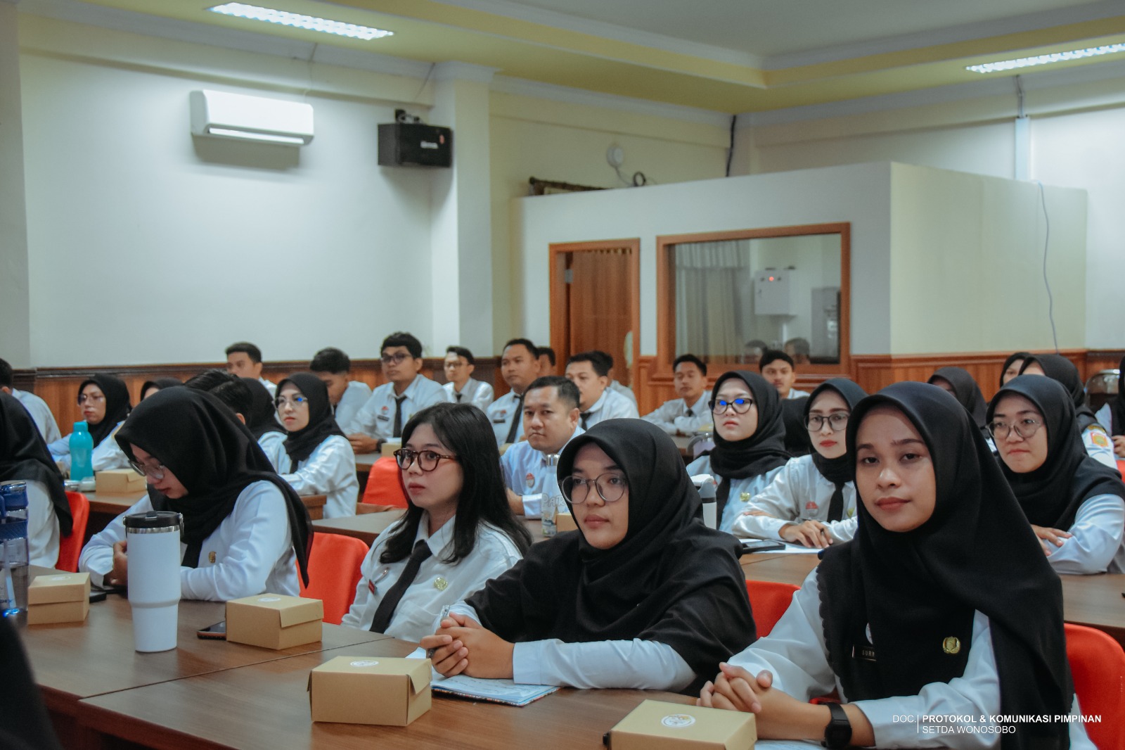 69435bb26af8c_WhatsApp Image 2025-12-12 at 09.55.48 (1).jpeg