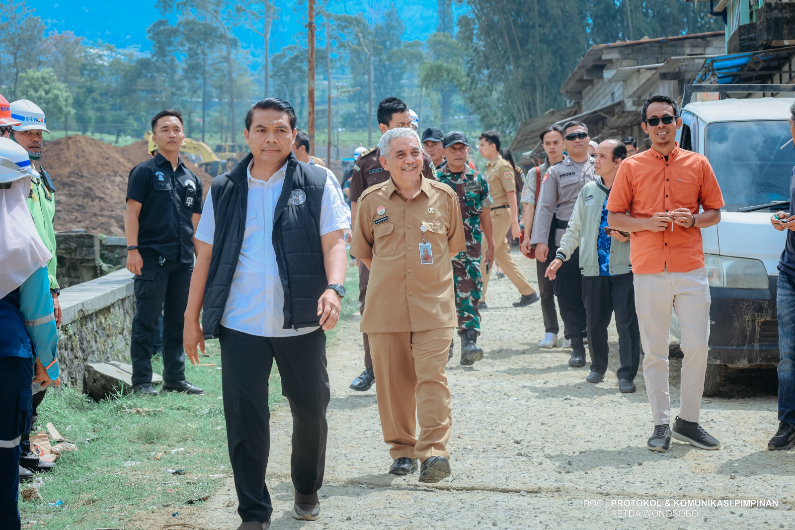 69ddfab93c8e1_WhatsApp Image 2026-04-14 at 12.38.46 (2).jpeg