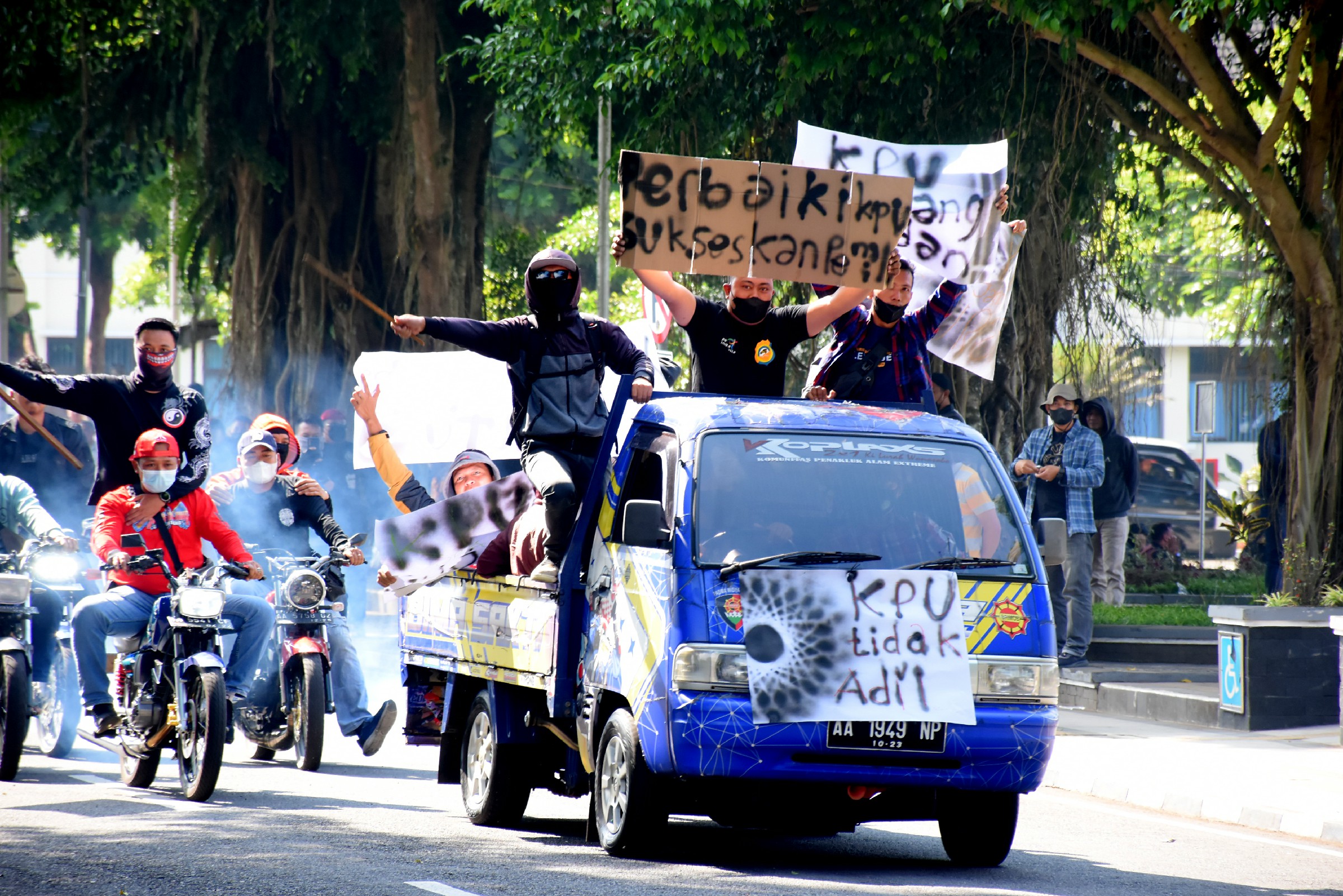 6522b9ade59fe_DSC_0017.jpg
